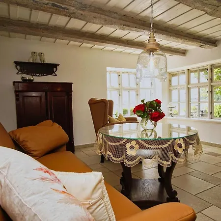 Strandnahe Idylle Am Meer, Private Badestelle Mit Strandkorb - Gutshof Ostseeblick Nr 04 Neuendorf (Rugen)