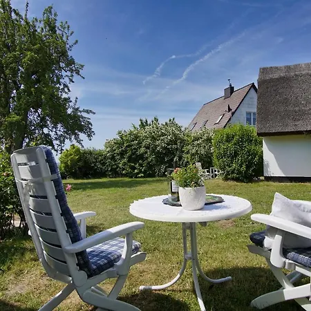 Apartmán Strandnahe Idylle Am Meer, Private Badestelle Mit Strandkorb - Gutshof Ostseeblick Nr 04 Neuendorf (Rugen)
