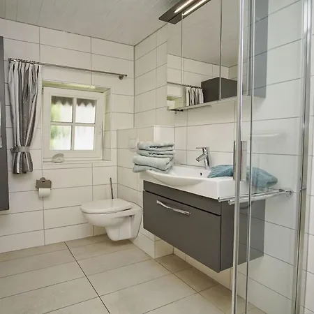 Apartmán Strandnahe Idylle Am Meer, Private Badestelle Mit Strandkorb - Gutshof Ostseeblick Nr 04 *